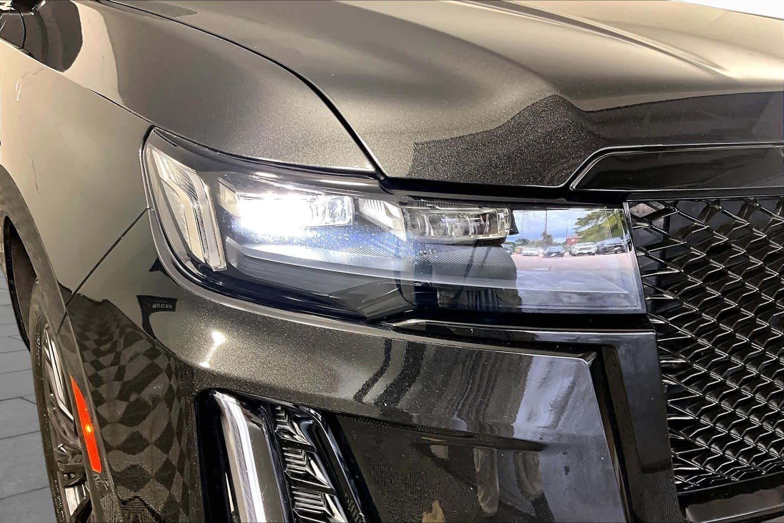 Used 2024 Black Diamond Tricoat Cadillac AWD V-Series image 26