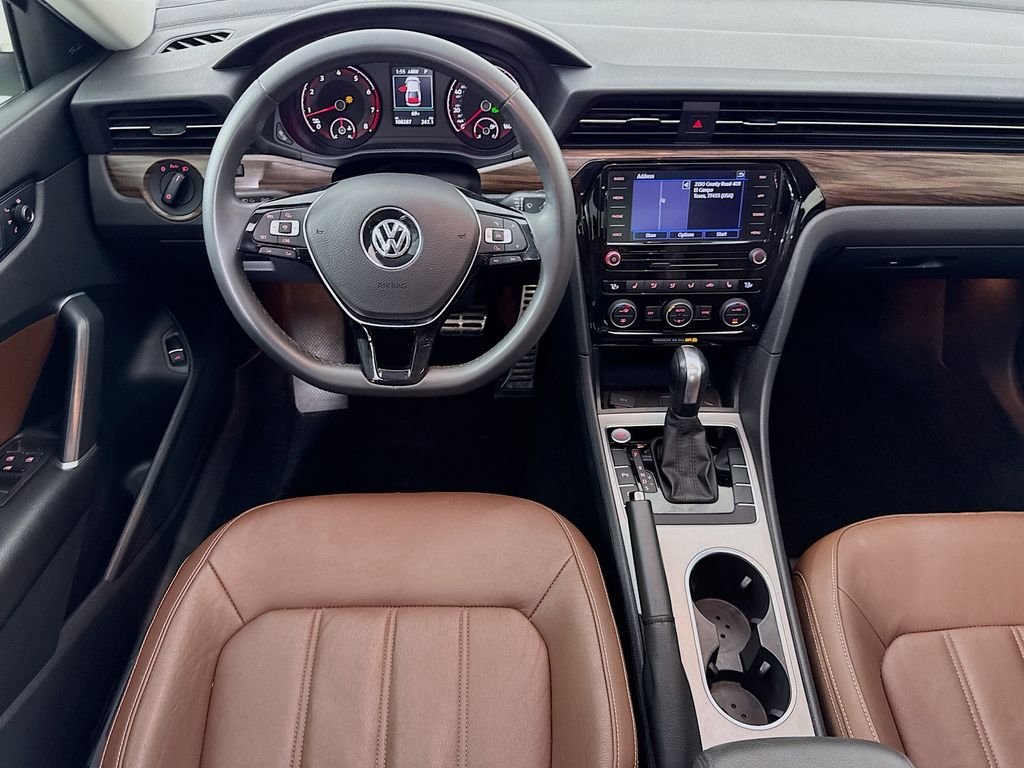 Used 2022 Pure White Volkswagen 2.0T Limited Edition image 27