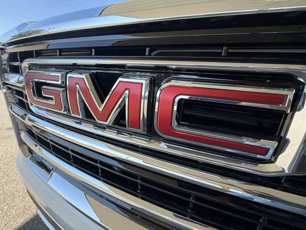 2026 GMC Yukon XL Elevation - Photo 39