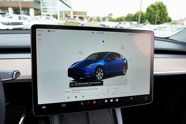 Used 2024  Tesla Long Range image 27