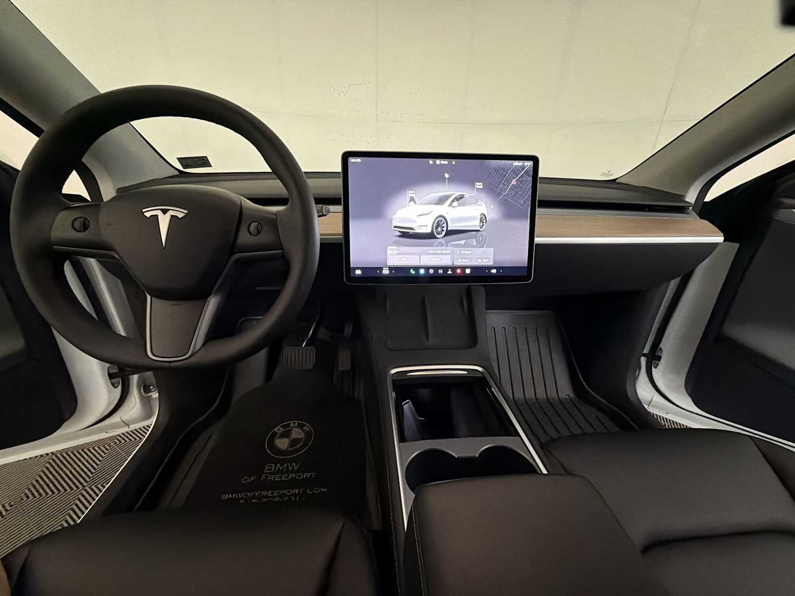 2023 Tesla Model Y Long Range - Photo 12