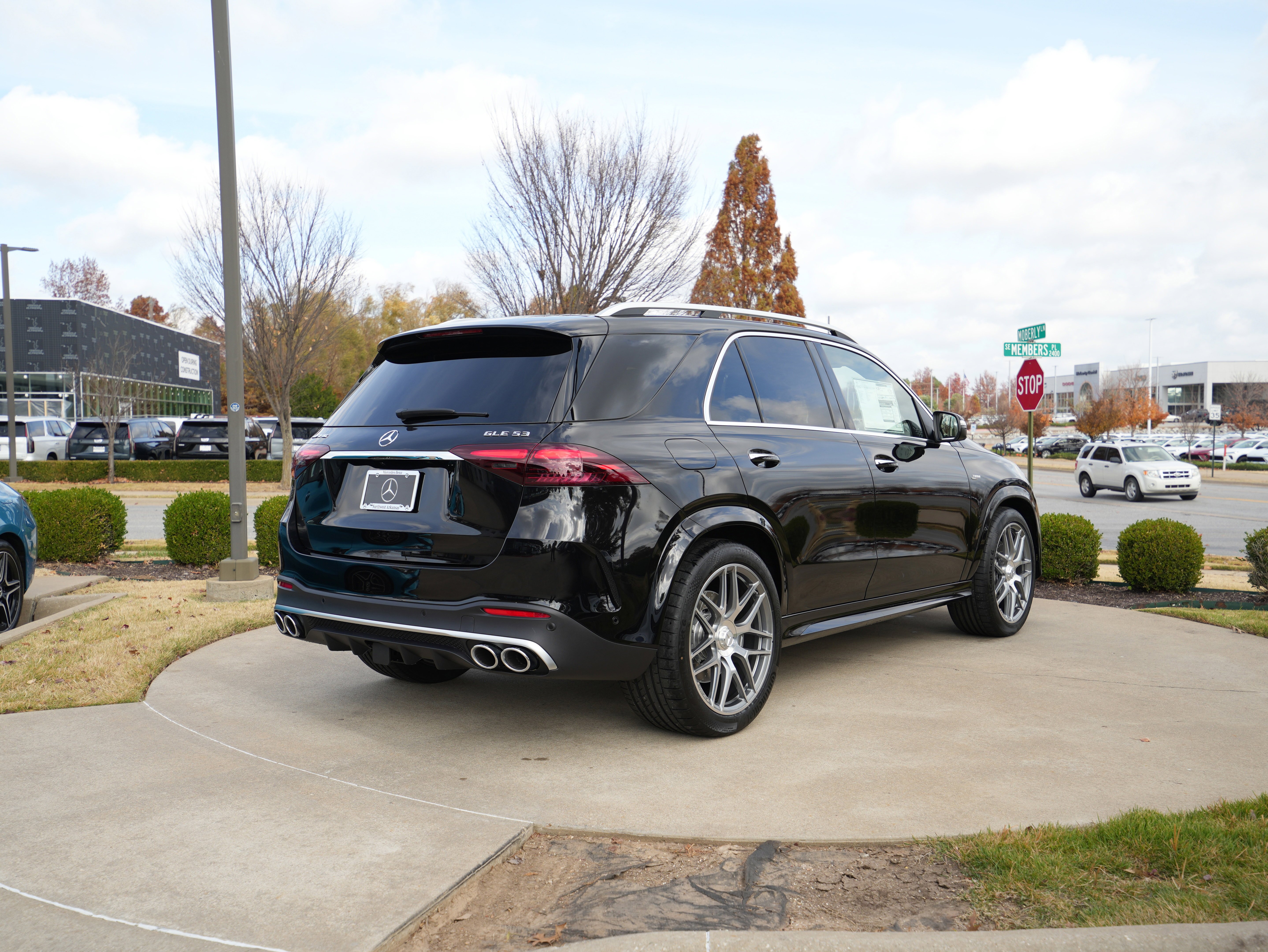 New 2026 OBSIDIAN BLACK Mercedes-Benz AMG® GLE 53 image 8