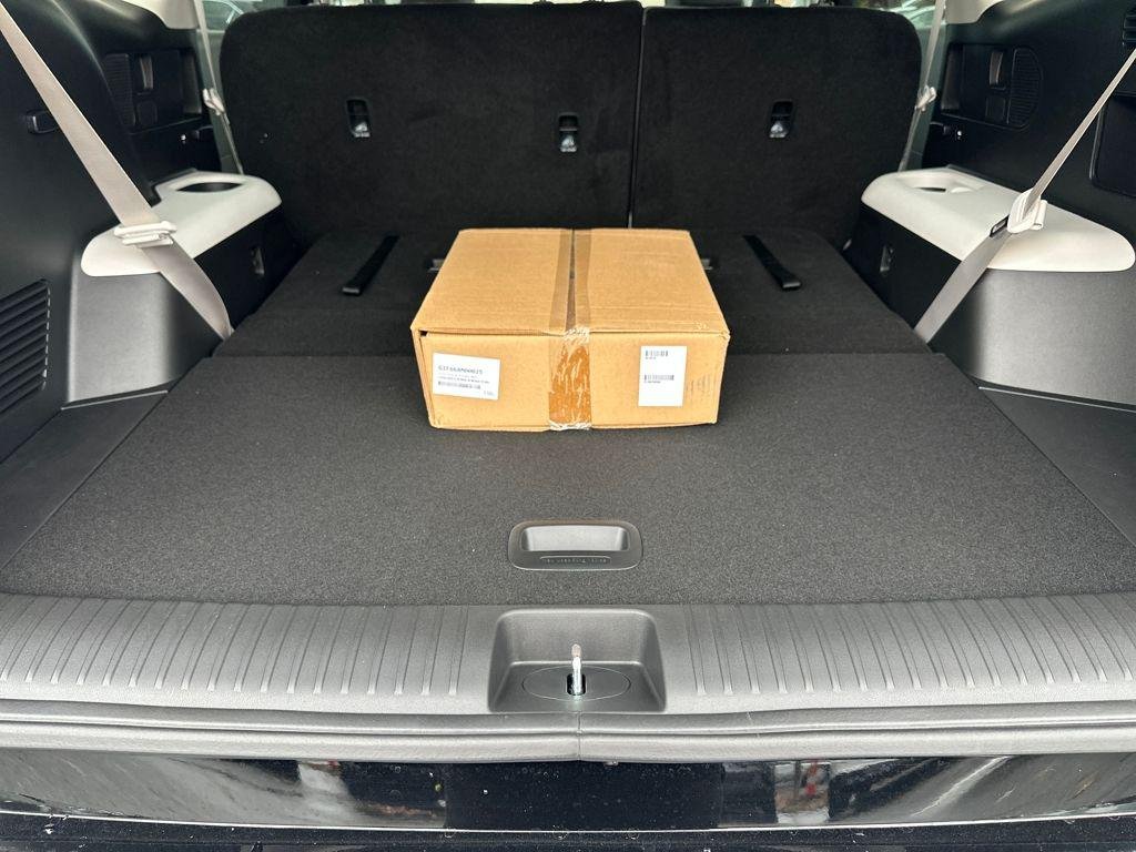 2026 Hyundai IONIQ 9 S - Photo 17