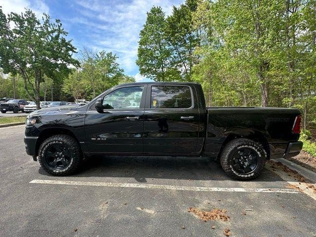 New 2026 Diamond Black Crystal Pearl-Coat Exterior Paint RAM Warlock image 3