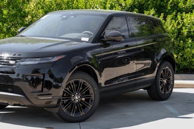 New 2026 Santorini Black Land Rover S image 7