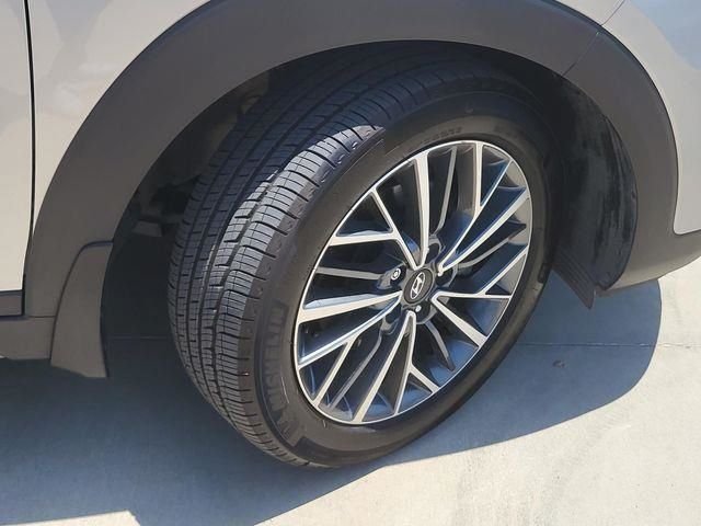 Used 2021 Silver Hyundai Limited image 6