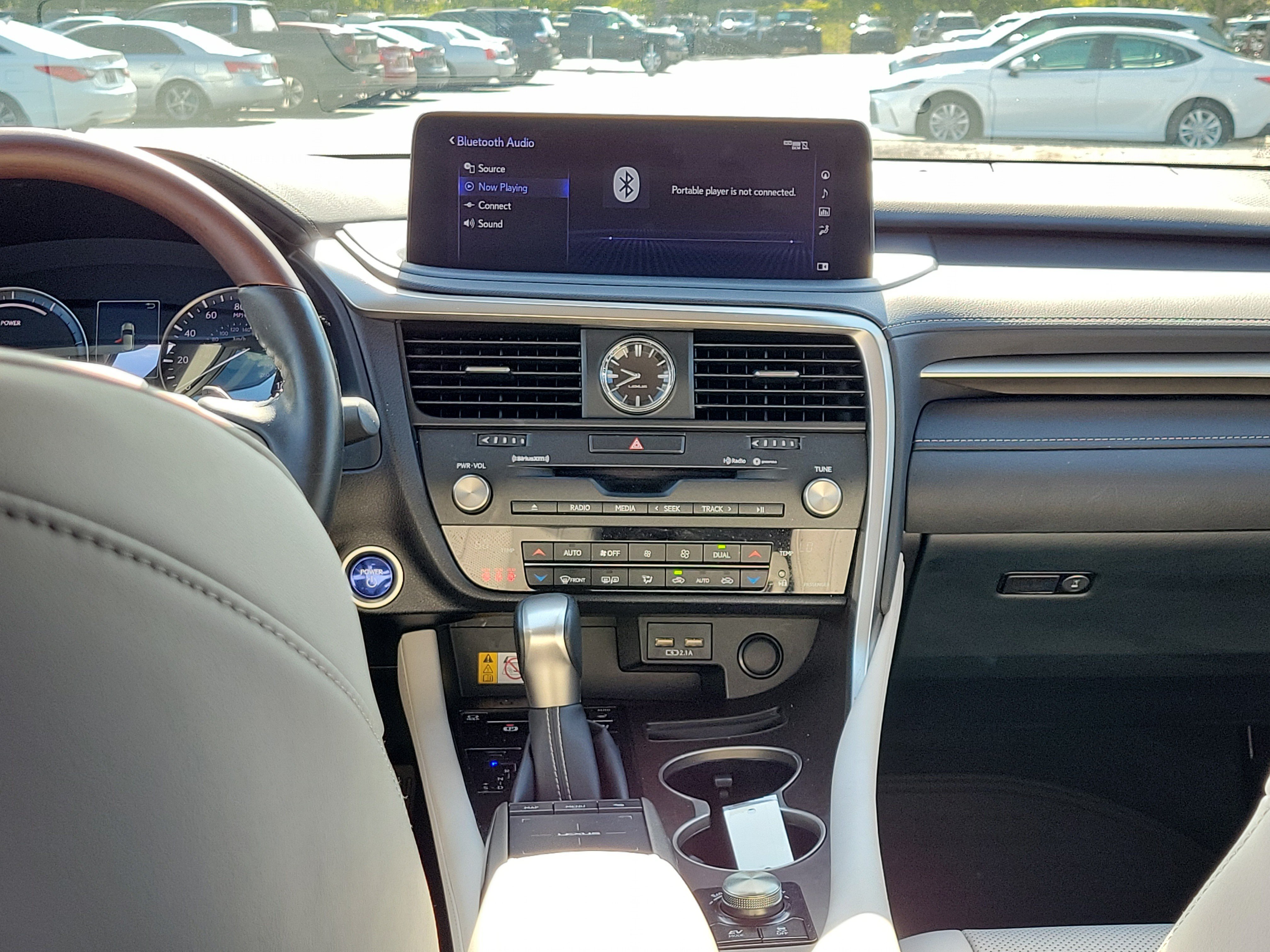 Used 2022 Silver Lexus 450h image 17
