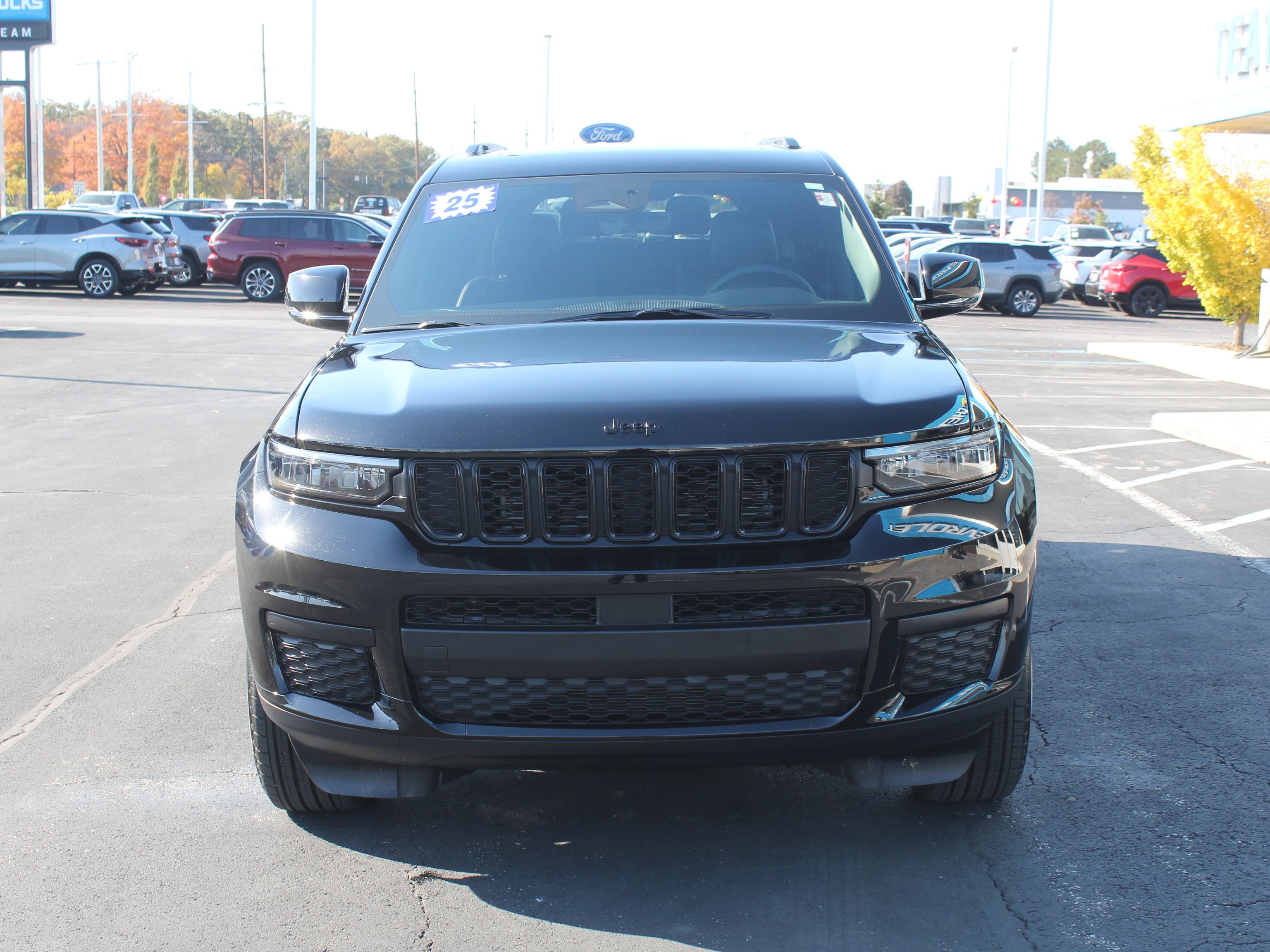 Used 2025 Black Jeep Altitude X image 11