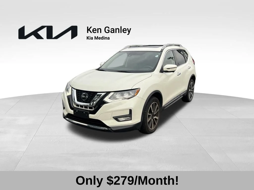 Used 2020 White Nissan SL image 1