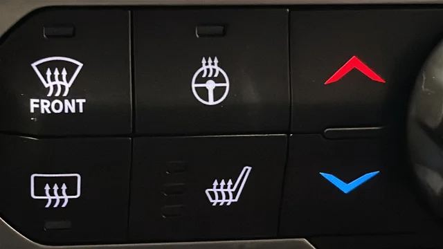Used 2024 Black Clearcoat Jeep Sahara image 39