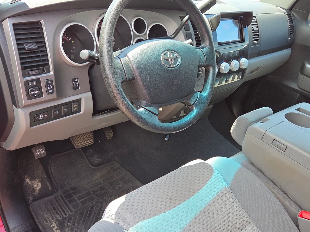 Used 2012 Red Toyota Grade image 19