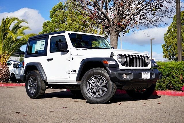 New 2026 Bright White Clear-Coat Exterior Paint Jeep Sport image 2