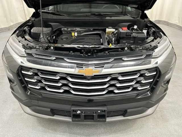 New 2026 Mosaic Black Metallic Chevrolet LT image 6