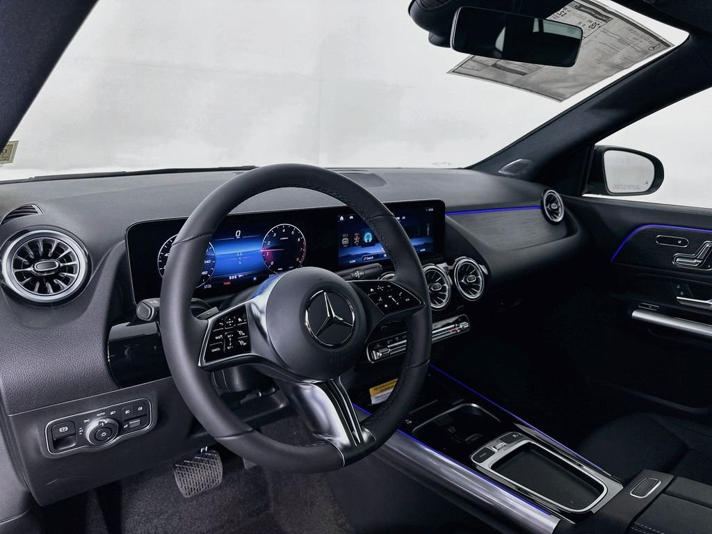 New 2026 Night Black Mercedes-Benz GLA 250 image 8