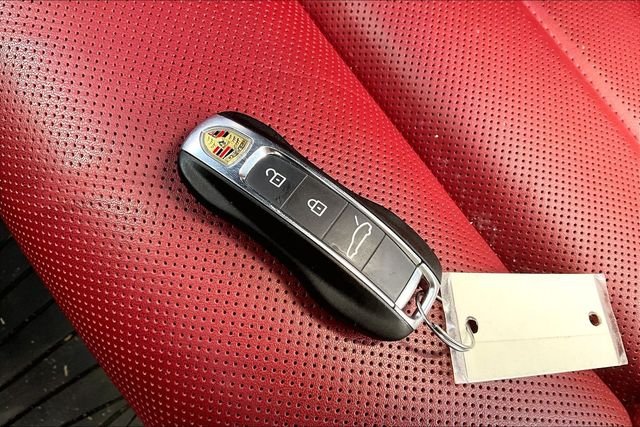 2024 Porsche Panamera Base - Photo 36