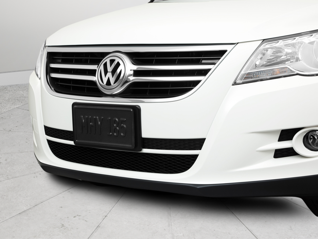 Used 2011 White Volkswagen S image 60
