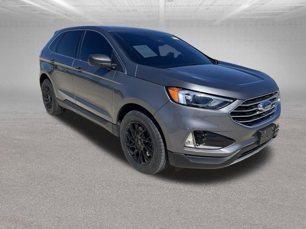 Used 2024 Gray Metallic Ford SEL image 7