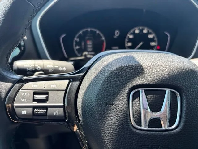 Used 2023 Gray Honda AWD Touring image 27