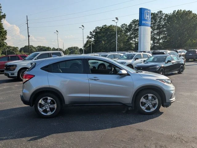 Used 2019 Lunar Silver Metallic Honda LX image 6