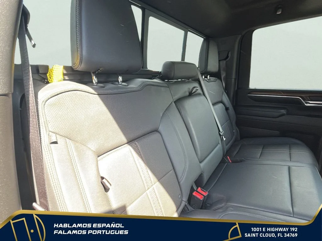 Used 2024 Black Chevrolet High Country image 33