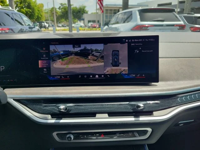Used 2024 Gray BMW sDrive40i image 24
