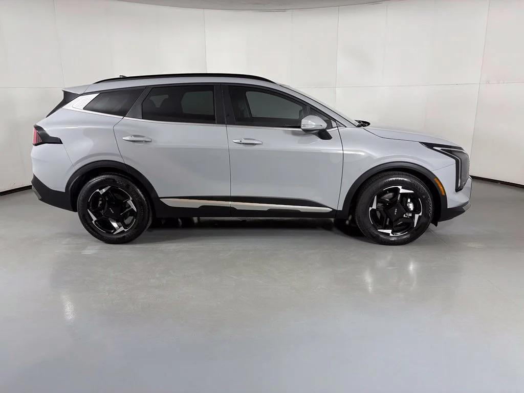 Used 2026 Gray Kia EX image 9