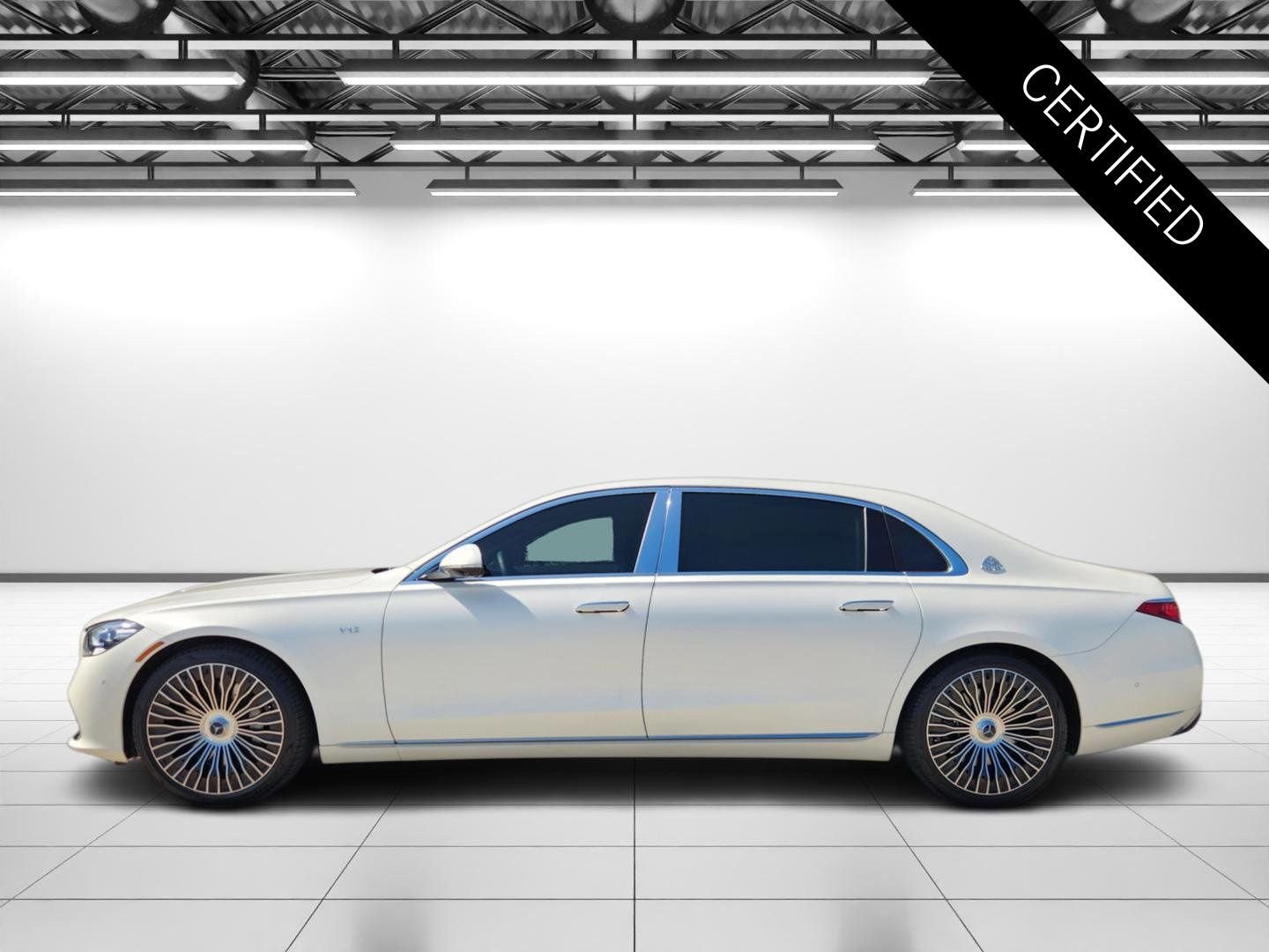 Certified Used 2023 MANUFAKTUR Cashmere White Magno Mercedes-Benz Maybach S 680 image 6