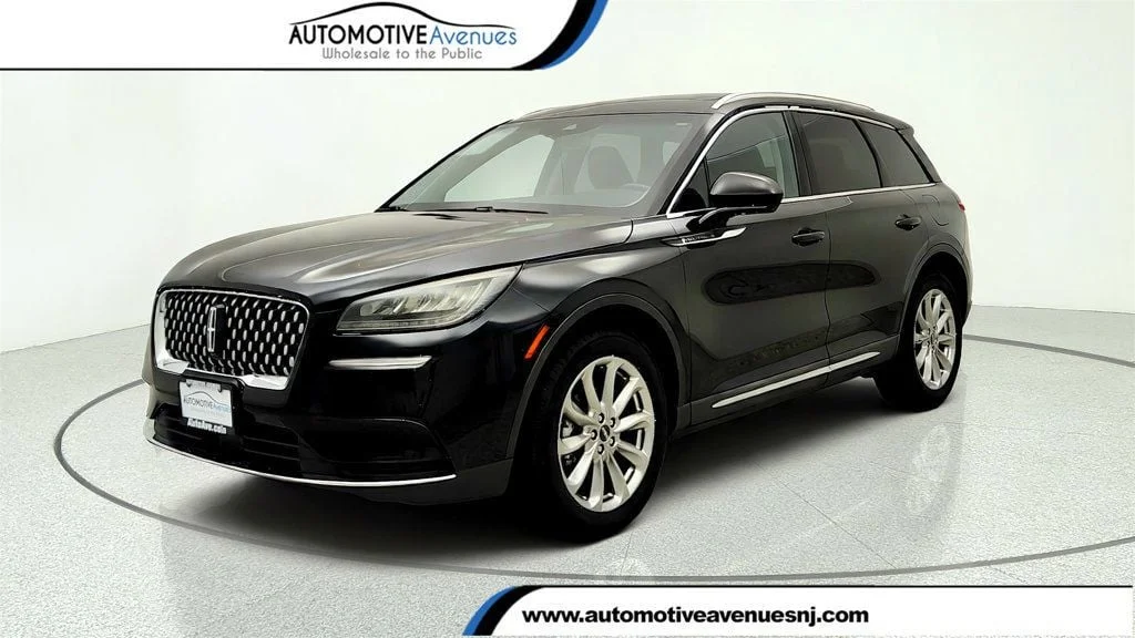 2022 Lincoln Corsair Standard FWD photo