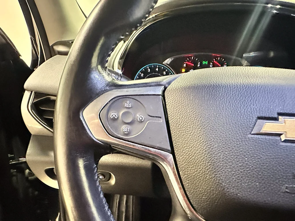 Used 2020 GRAPHITE METALLIC Chevrolet LT Leather image 38