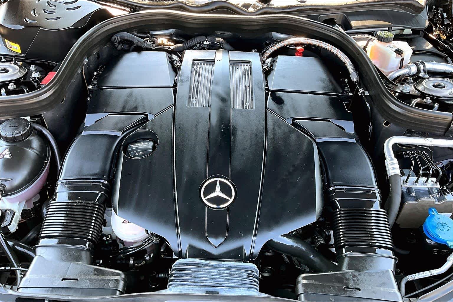 Used 2016 Magnetite Black Metallic Mercedes-Benz CLS 400 image 32