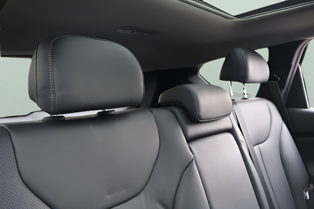 Certified Used 2023 Black Hyundai SEL image 15