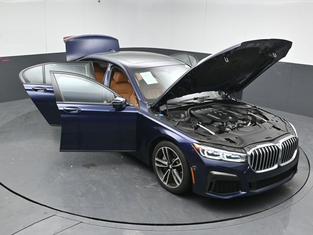 2022 BMW 750LI - Image 52