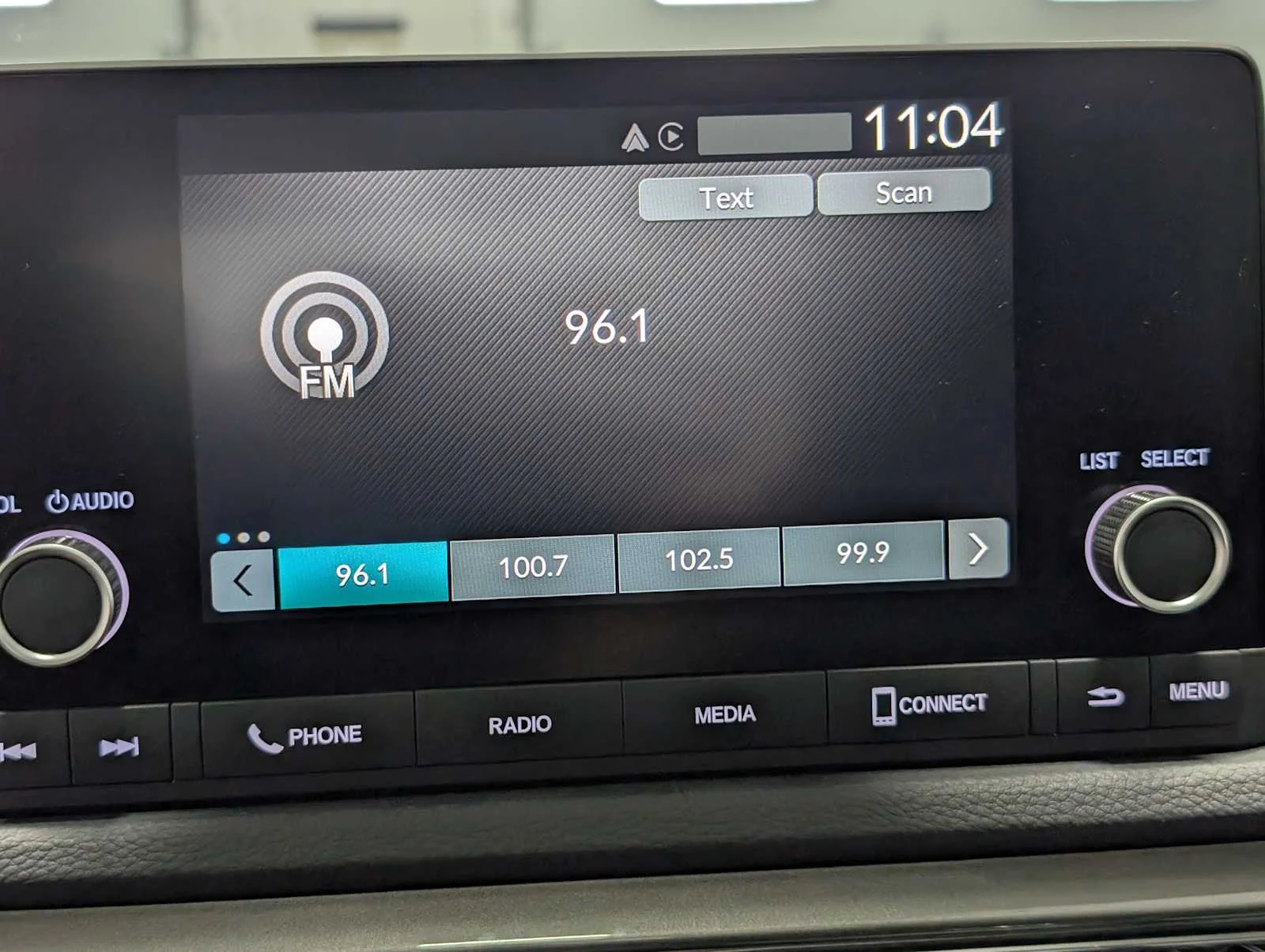 Used 2025 Liquid Carbon Metallic Acura  image 24