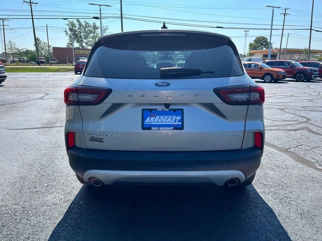 Used 2023 Silver Metallic Ford Platinum image 5