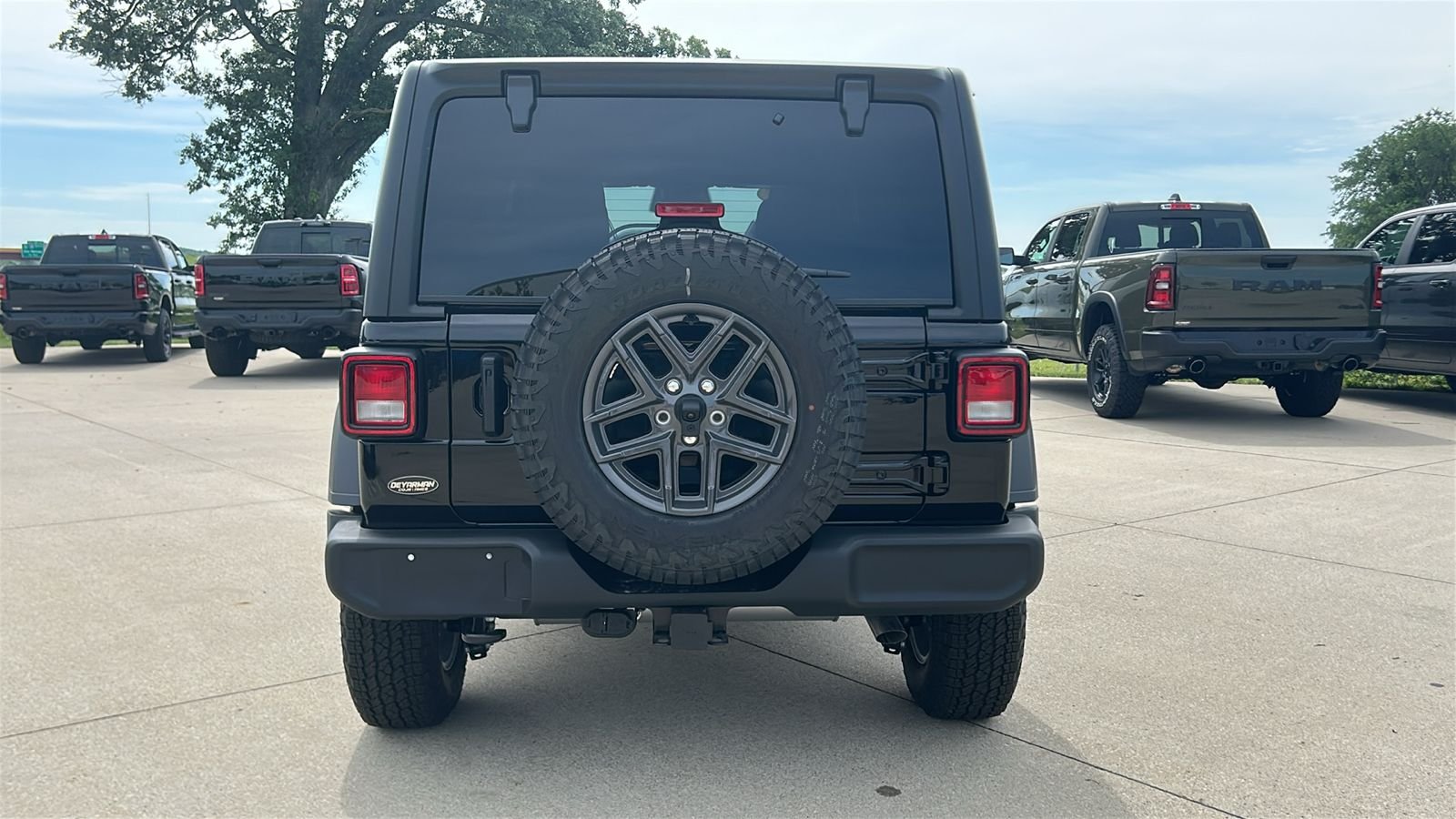 New 2026 Black Clearcoat Jeep Sport S image 5
