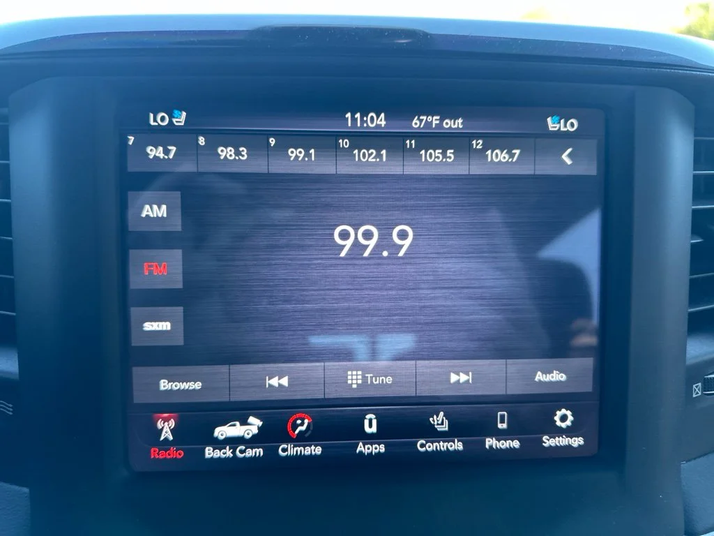 Used 2020 Silver Ram Laramie image 34