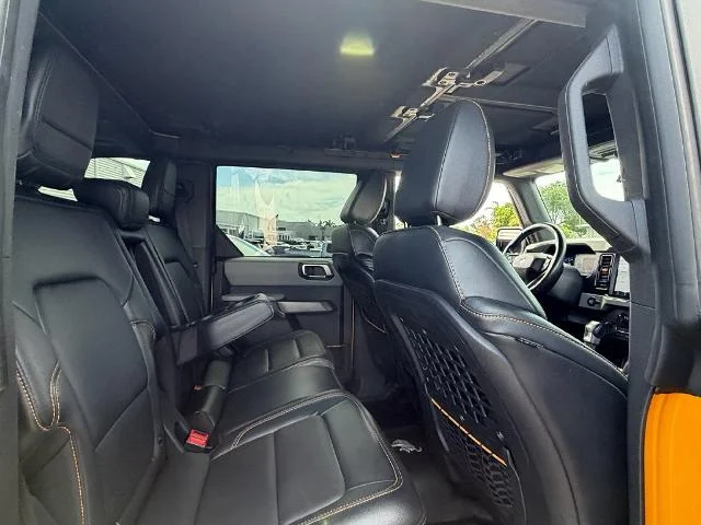 Used 2022 Cyber Orange Metallic Tricoat Ford Badlands image 36