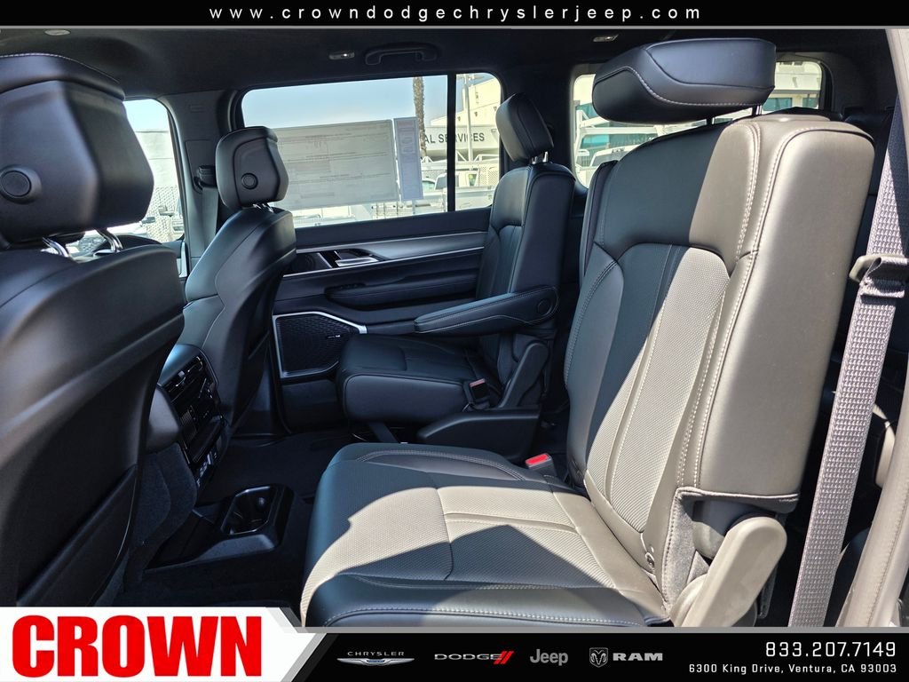 New 2026 High Gloss Black Exterior Paint Jeep  image 12