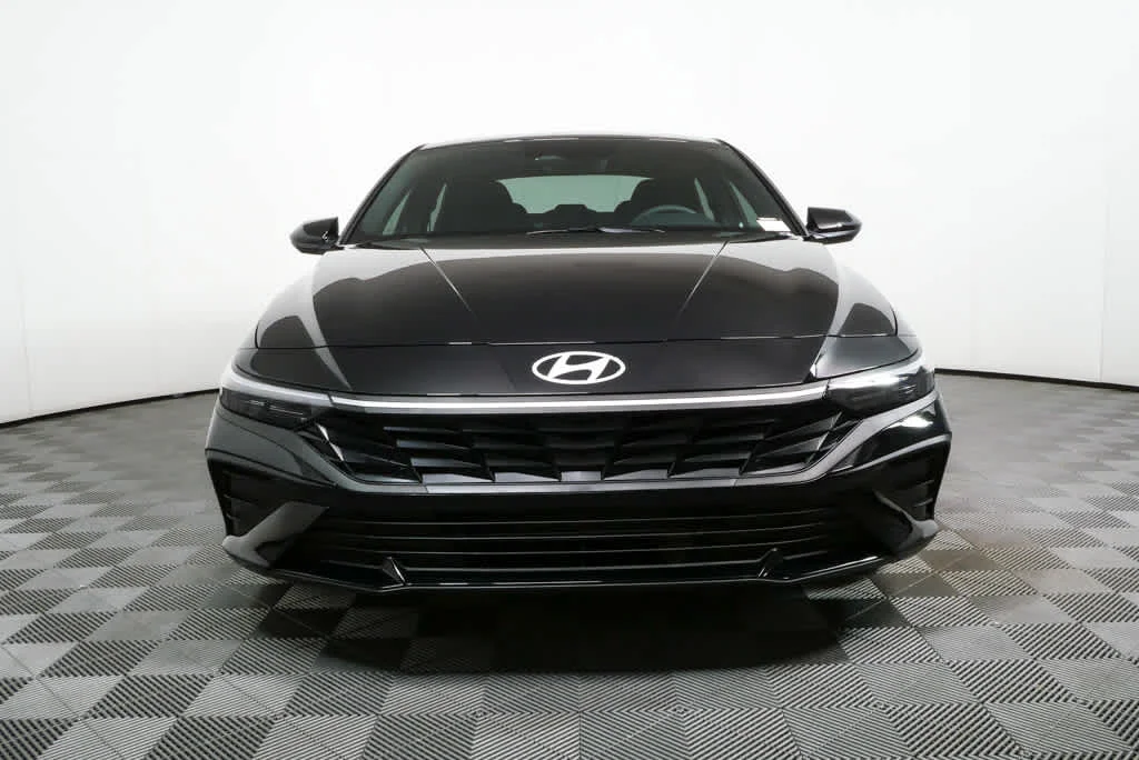 New 2026 Abyss Black Hyundai SEL Sport image 12
