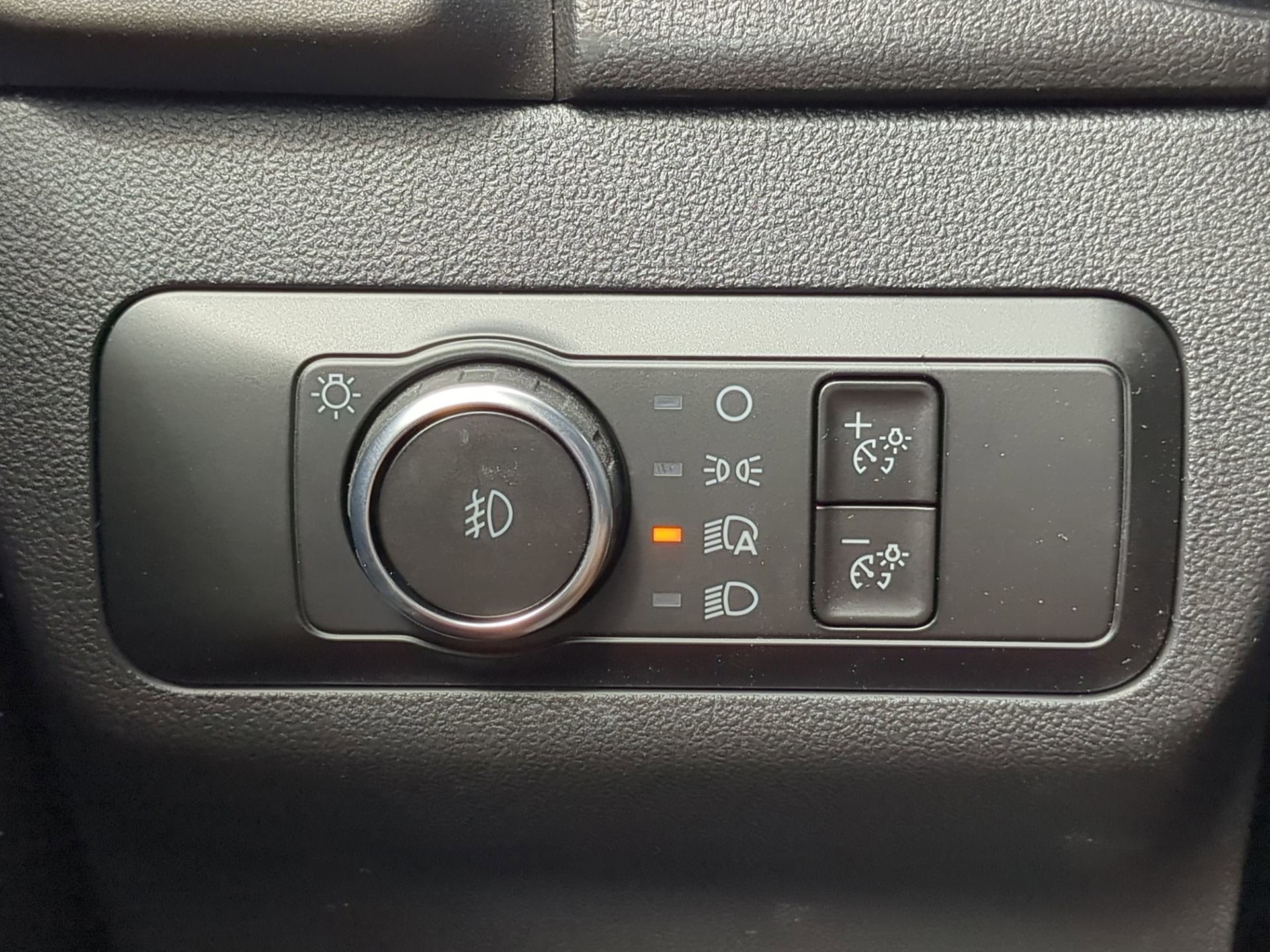 New 2026 Carbonized Gray Metallic Ford Outer Banks® image 52