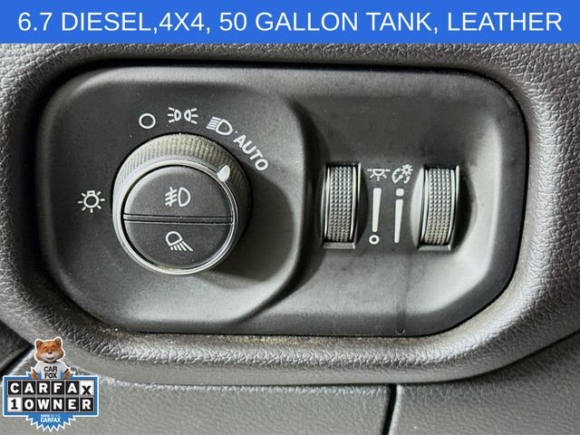 Used 2022 White Ram Laramie image 10