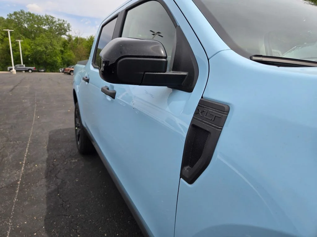 New 2026 Light Blue Ford XLT image 25