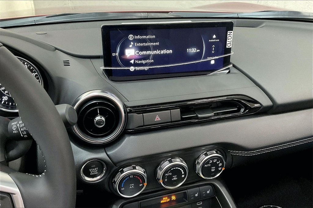 2025 MAZDA MX-5 - Image 5