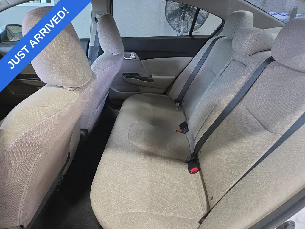 Used 2013 Taffeta White Honda EX image 6