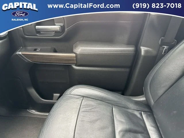Used 2021 White Chevrolet LT image 28