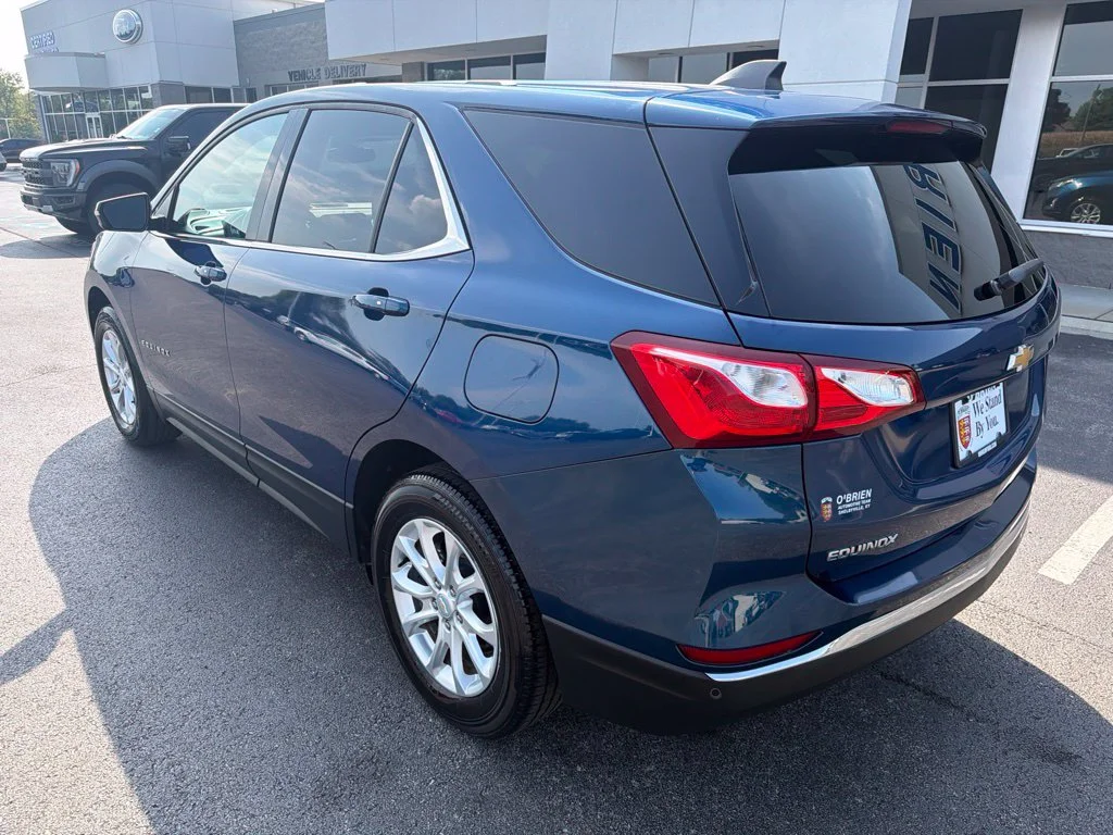 Used 2019 Pacific Blue Metallic Chevrolet LT image 3