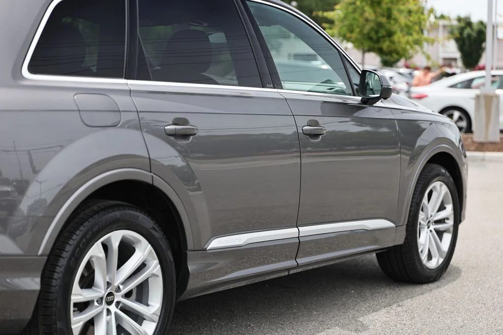 Used 2025 Samurai Gray Metallic Audi 45 Premium image 8