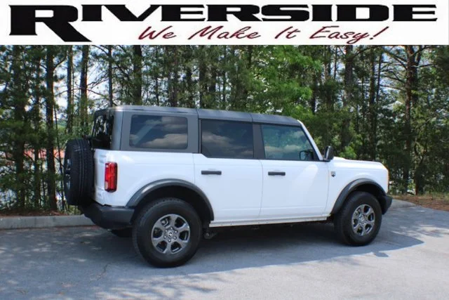 Used 2025  Ford Big Bend image 2