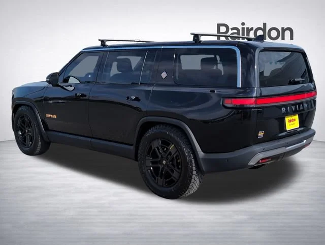 Used 2023 Midnight Rivian Adventure image 5