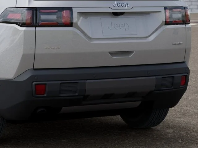 New 2026 Silver Zynith Clearcoat Jeep Laredo image 14